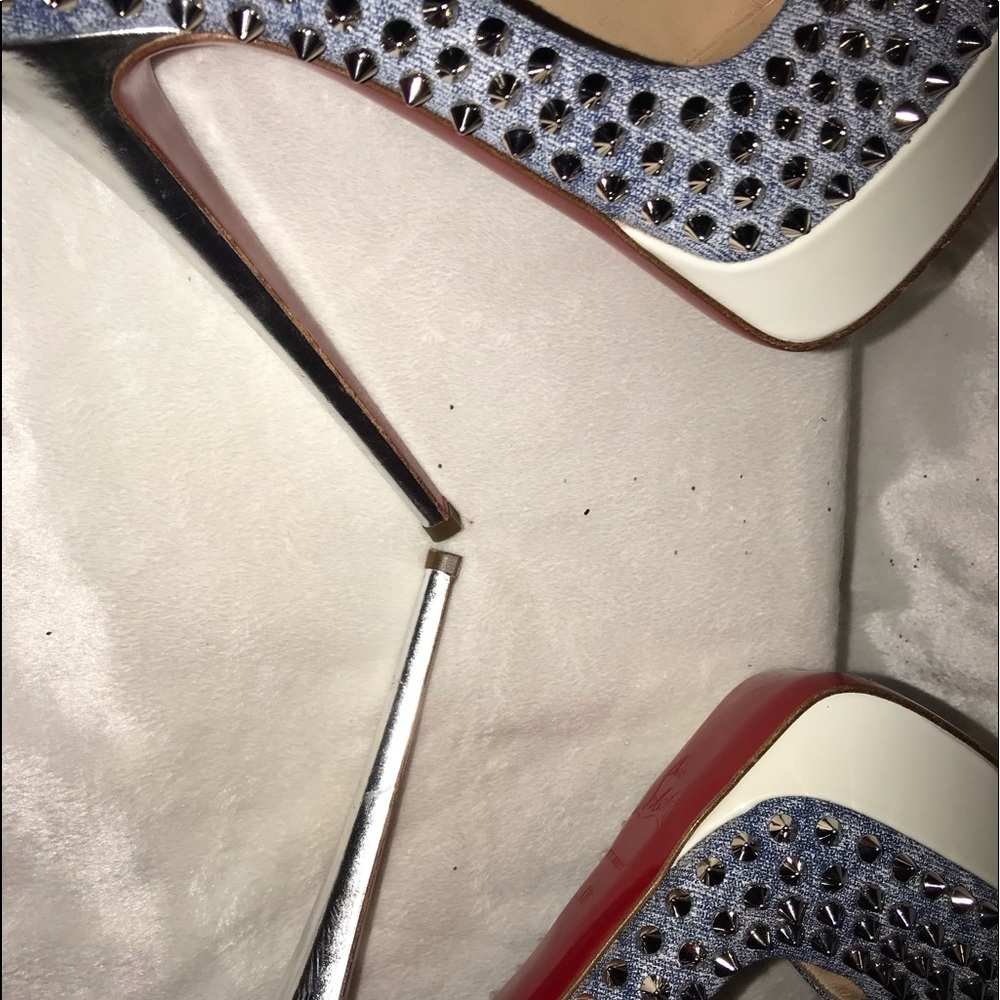 Louboutin Lady Peep Spikes Jean/Patent Pl - Picture 9 of 10
